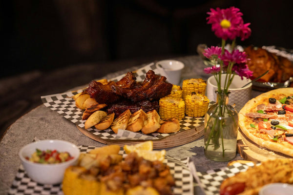 Tipping Disparities in Food Service: What the Numbers Actually Show About Gender - Southern Pride of Texas | Smokers & Smoker Parts