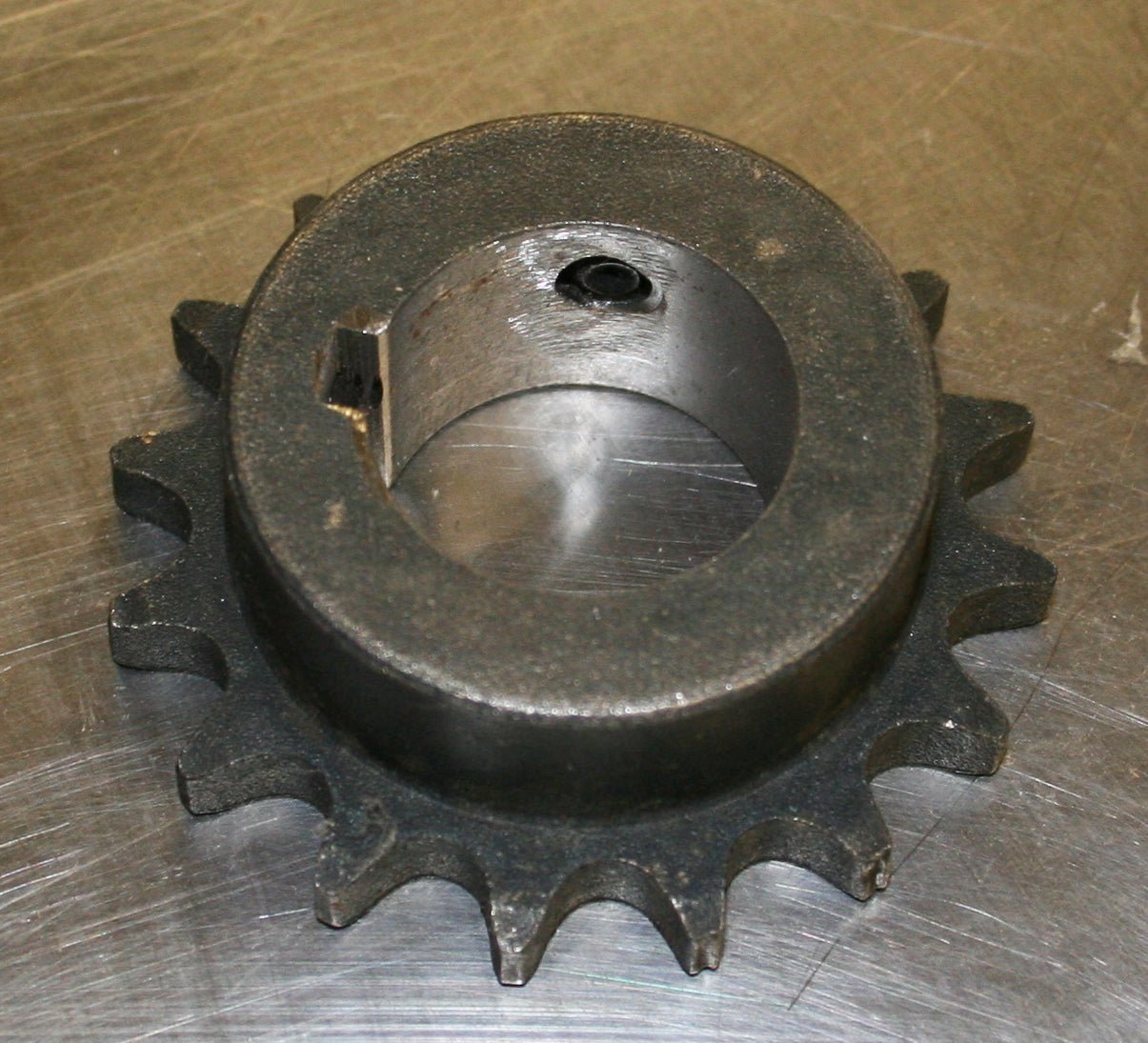 372005 1 3/16" Rotisserie Drive Shaft Sprocket - Southern Pride of Texas®